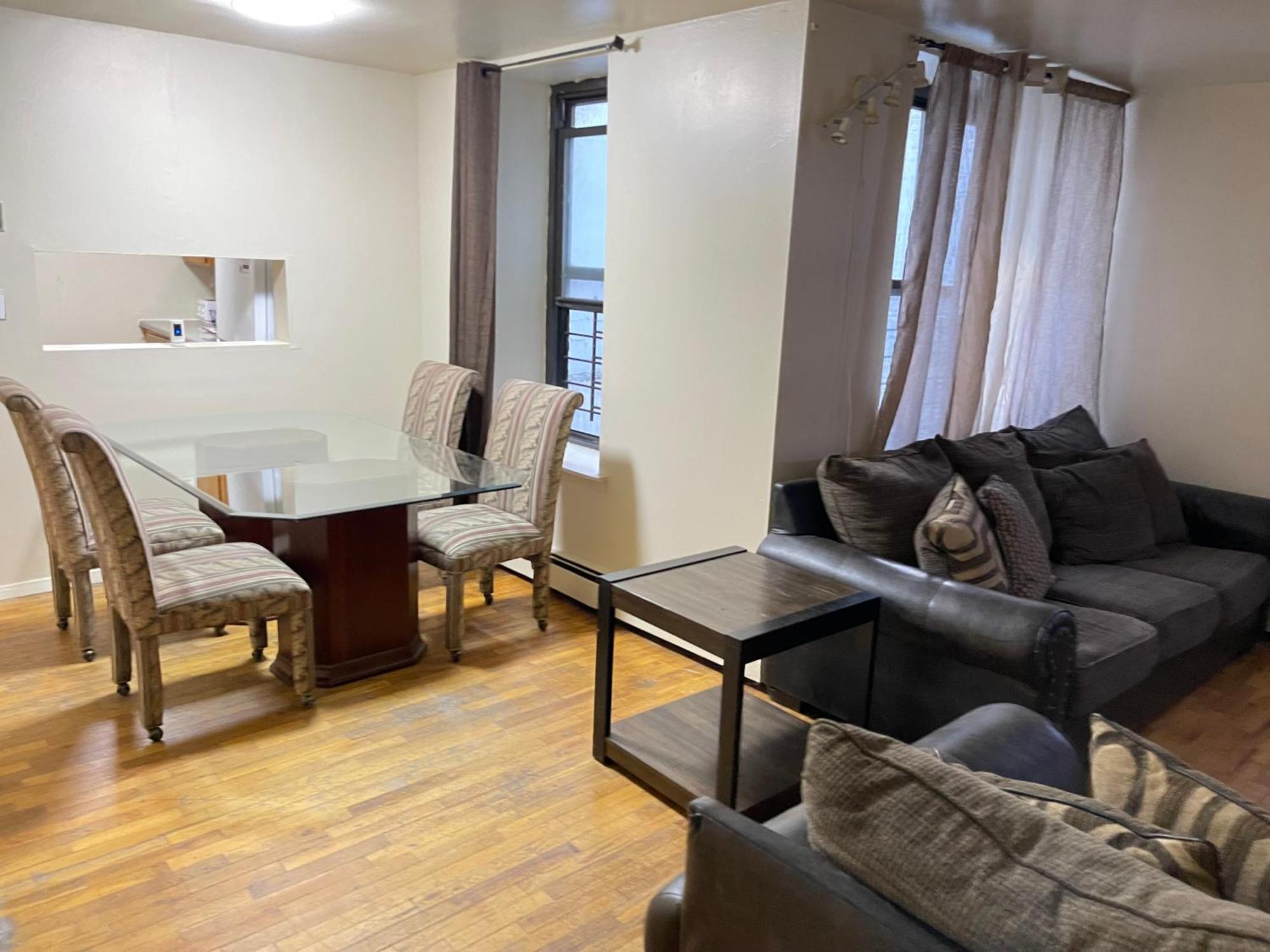 Apartamento One Bedroom By Month Next To Bronx Zoo